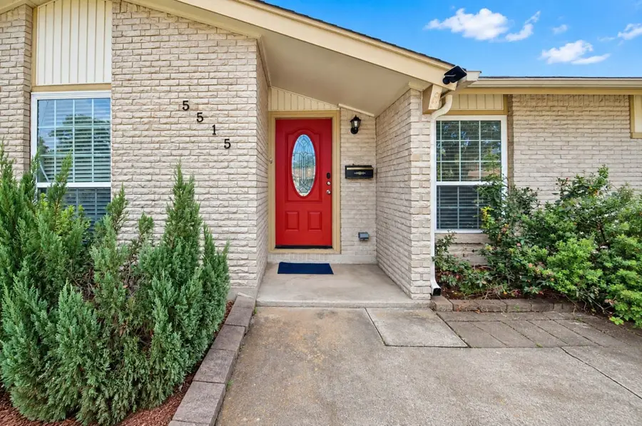 5515 Saxon Drive, Houston, TX 77092 - #2