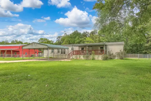 516 County Road 4021, Dayton, TX 77535