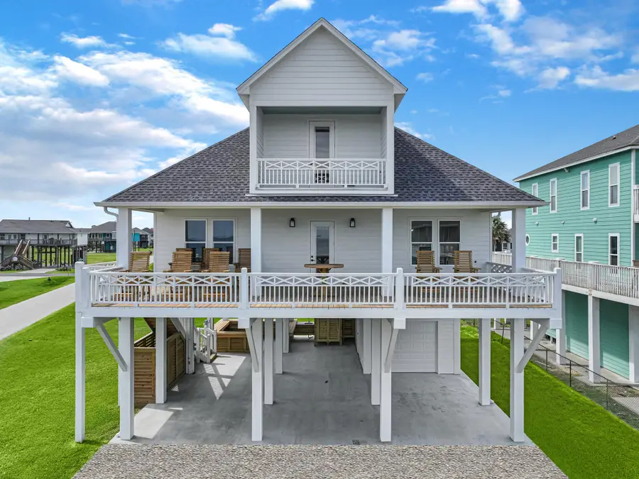 2301 Trinidad Drive, Crystal Beach, TX 77650 - Image #2