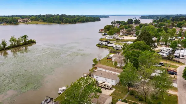 12713 Paradise View Court W, Willis, TX 77318