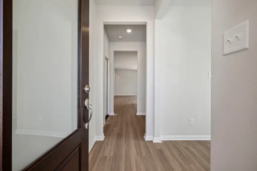 335 Kingston Way, Waller, TX 77484 - Image #3