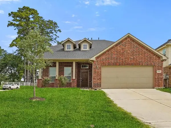 10052 Gold Finch Run, Magnolia, TX 77354