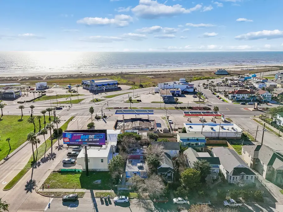609 Sealy Avenue, Galveston, TX 77550 - #2