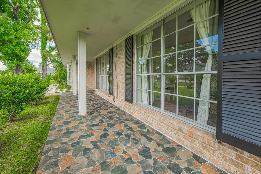 101 Wildrose Street, Baytown, TX 77520 - Image #2