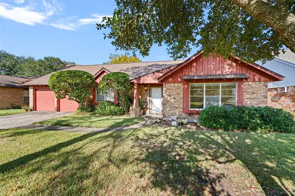 10422 Timberoak Drive, Houston, TX 77043