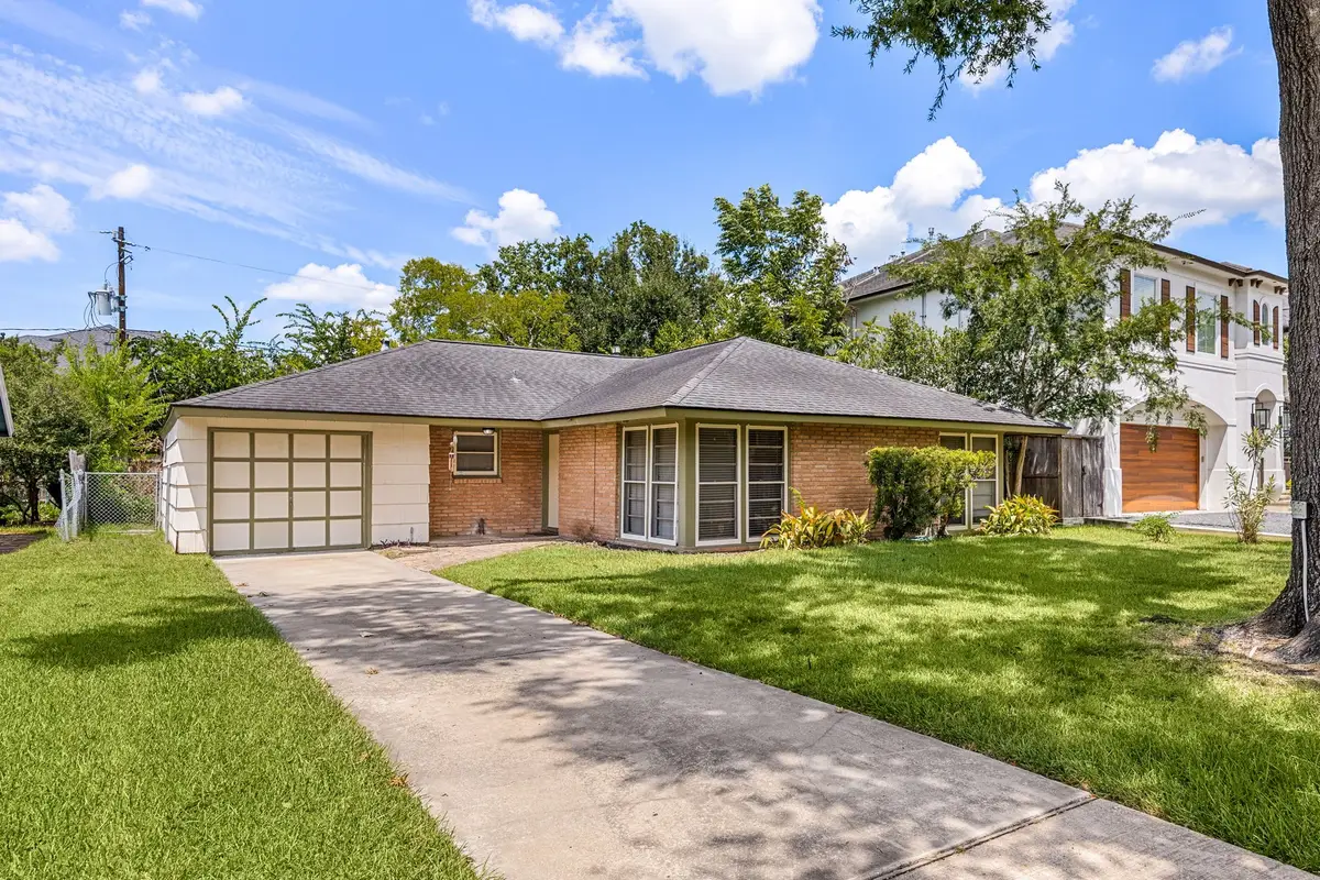5116 Evergreen Street, Bellaire, TX 77401 - #1