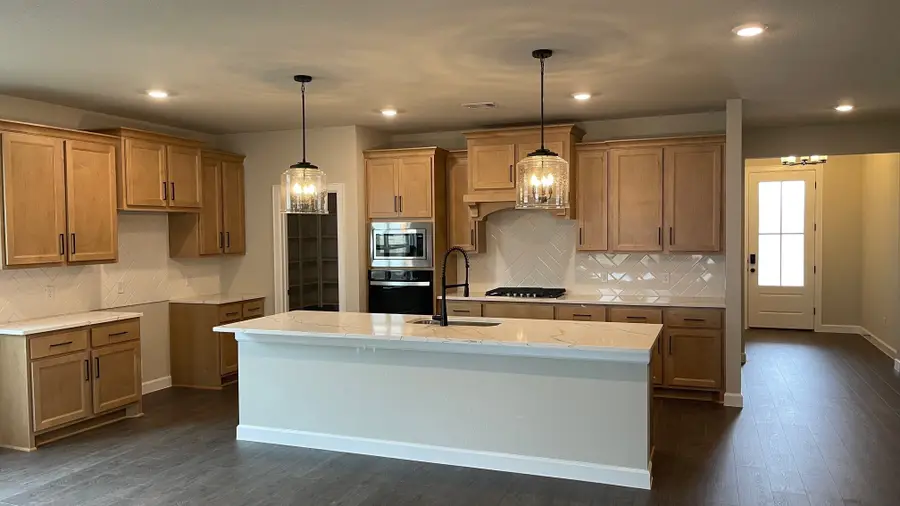 15185 Ty Marshall Ct, College Station, TX 77845 - Image #3