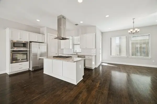 608 W 28th Street #B, Houston, TX 77008