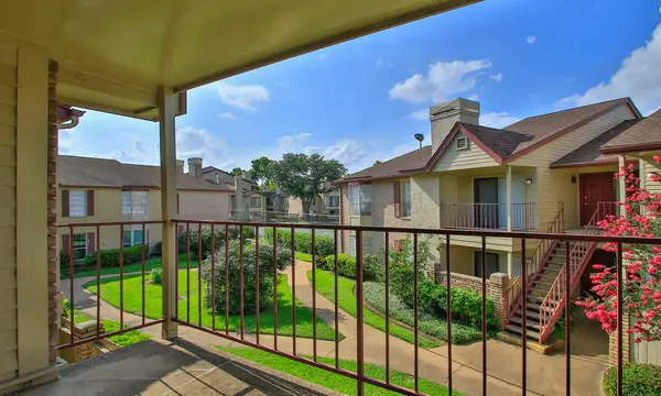 2120 El Paseo Street #3104, Houston, TX 77054