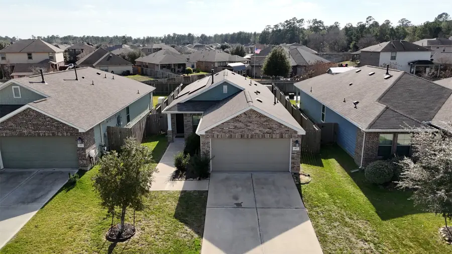 461 Camas Creek Lane, Magnolia, TX 77354 - Image #2