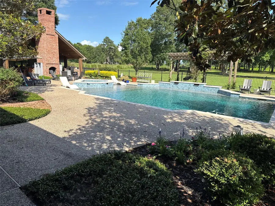 1395 Ford Avenue, Dayton, TX 77535 - Image #3