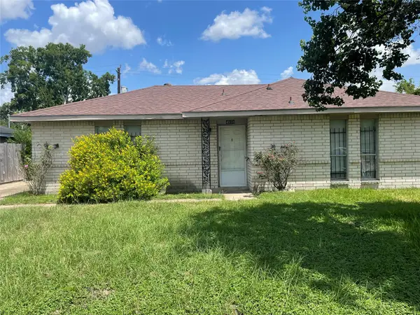 4938 Drakestone Boulevard, Houston, TX 77053