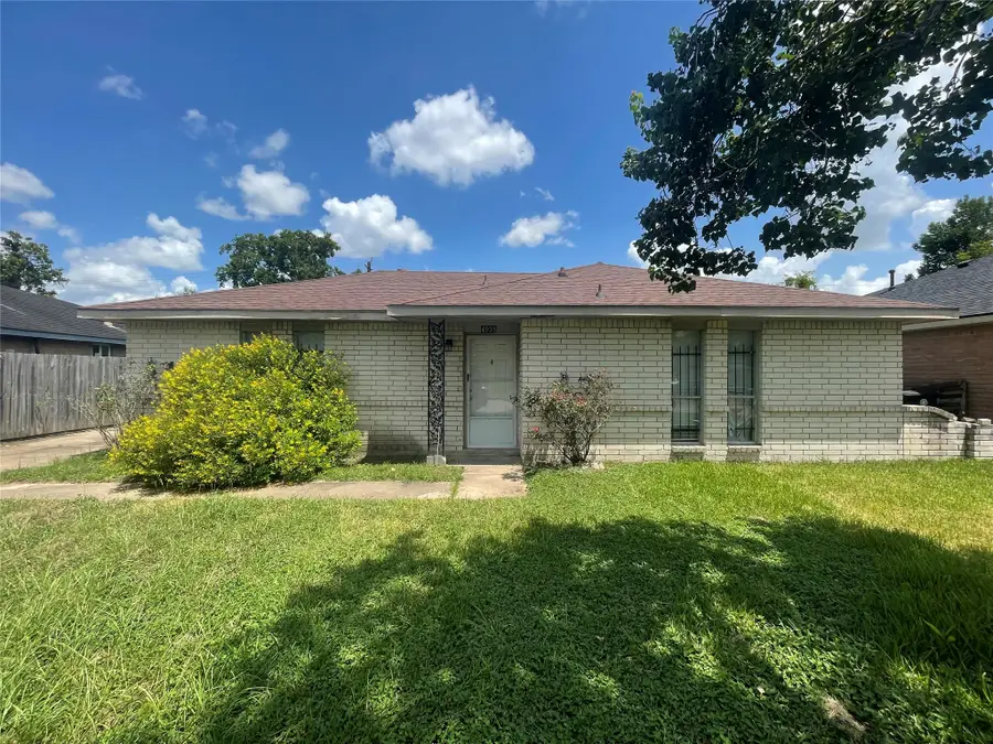4938 Drakestone Boulevard, Houston, TX 77053 - #2