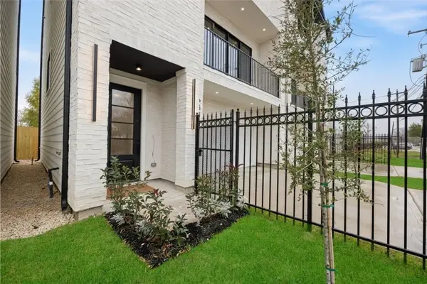 6332 Sidney Street, Houston, TX 77021