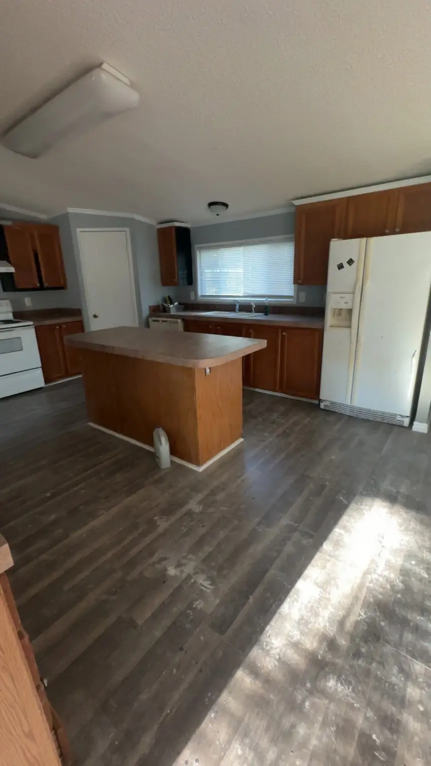 94 Cr 4111, Dayton, TX 77535 - Image #1