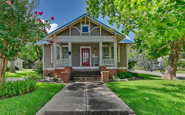 100 W Tom Green Street, Brenham, TX 77833