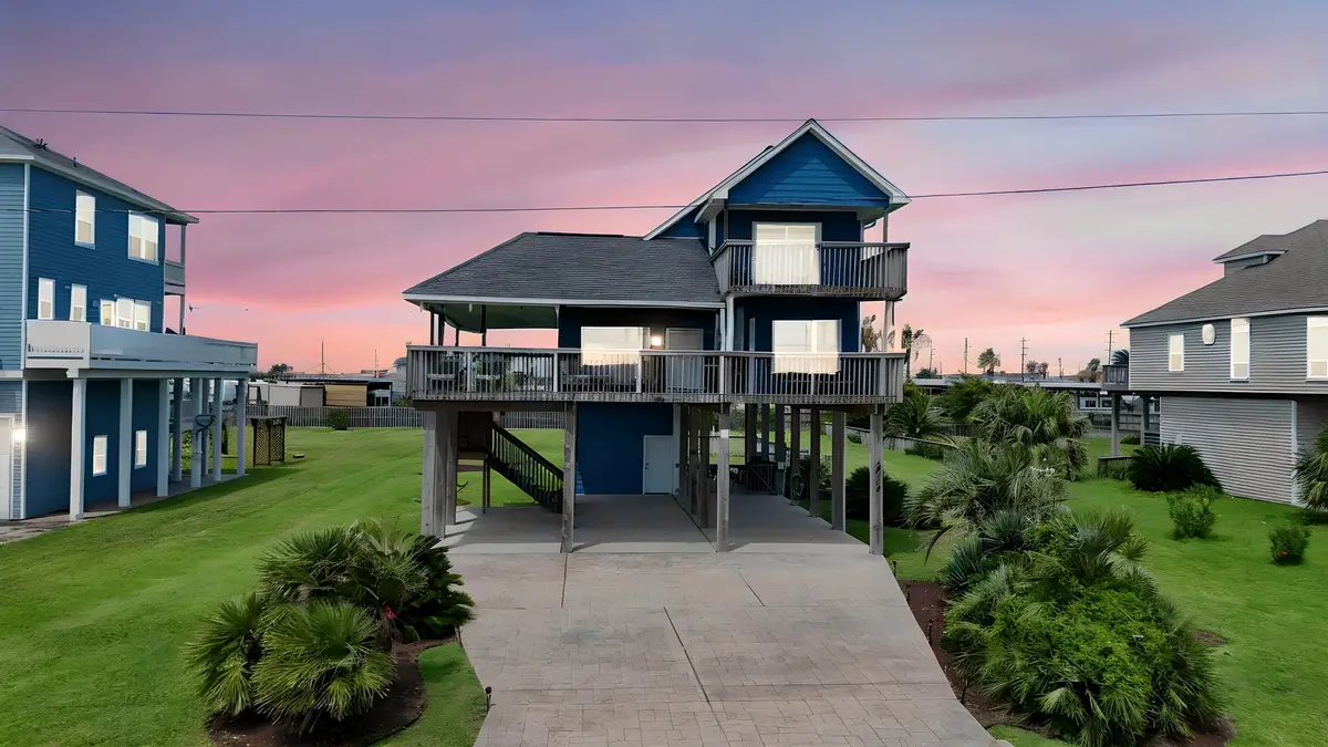 18115 Shaman Drive, Galveston, TX 77554 - #1