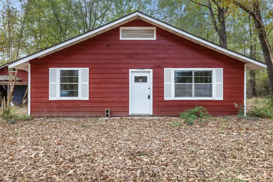 136 Warbler Lane, Livingston, TX 77351 - Image #2