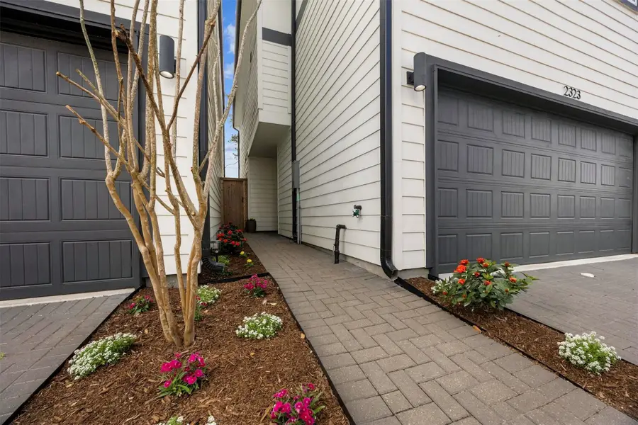 2323 Warhol Way, Houston, TX 77091 - #2