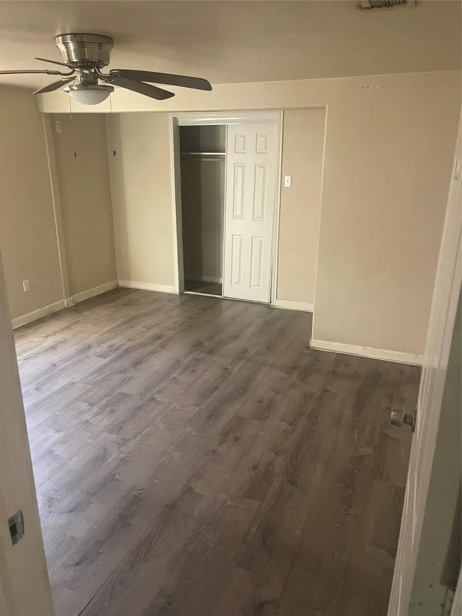 7407 Hoffman Street, Houston, TX 77028 - #3