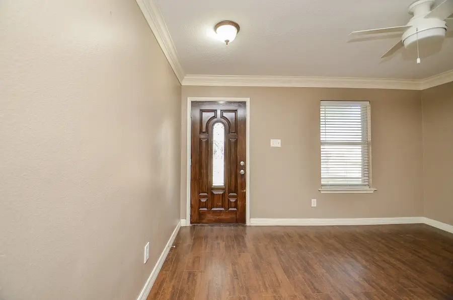 11115 Opal Glen Lane, Houston, TX 77075 - Image #2