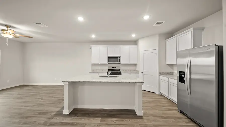 12018 Curlin Drive, Willis, TX 77318 - Image #3