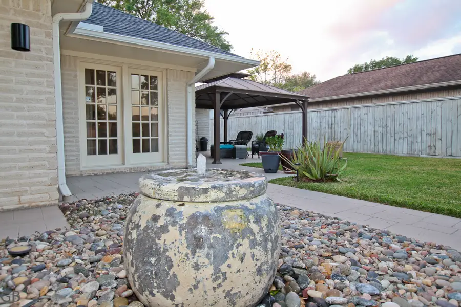 214 W Sutton Square, Stafford, TX 77477 - Image #3