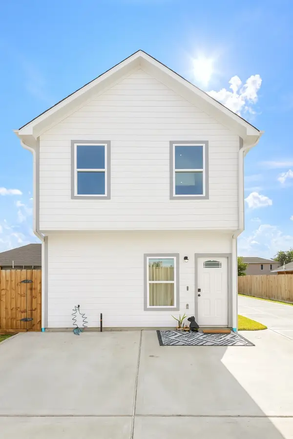 4009 King Street, Houston, TX 77026