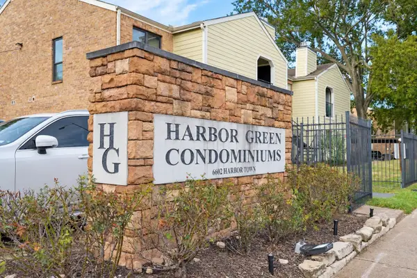 6602 Harbor Town Drive #304, Houston, TX 77036