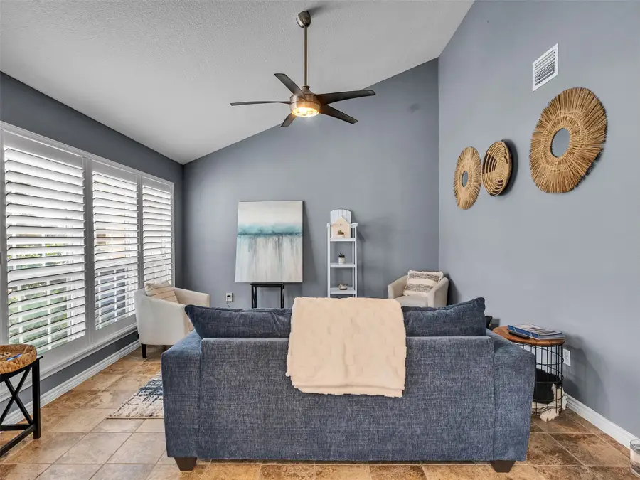 10109 Schaper Road, Galveston, TX 77554 - #3