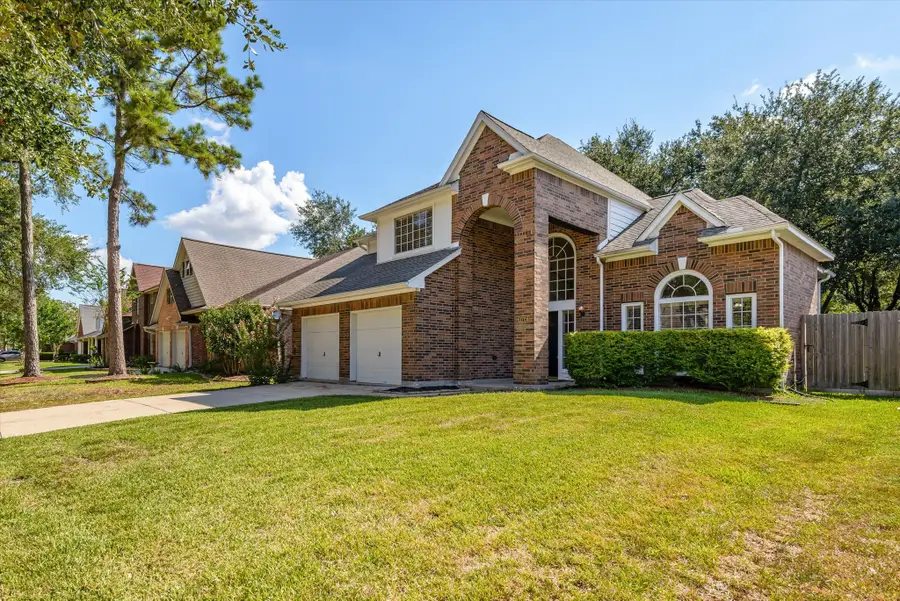 1726 Emerald Lake Court, Houston, TX 77062 - #3