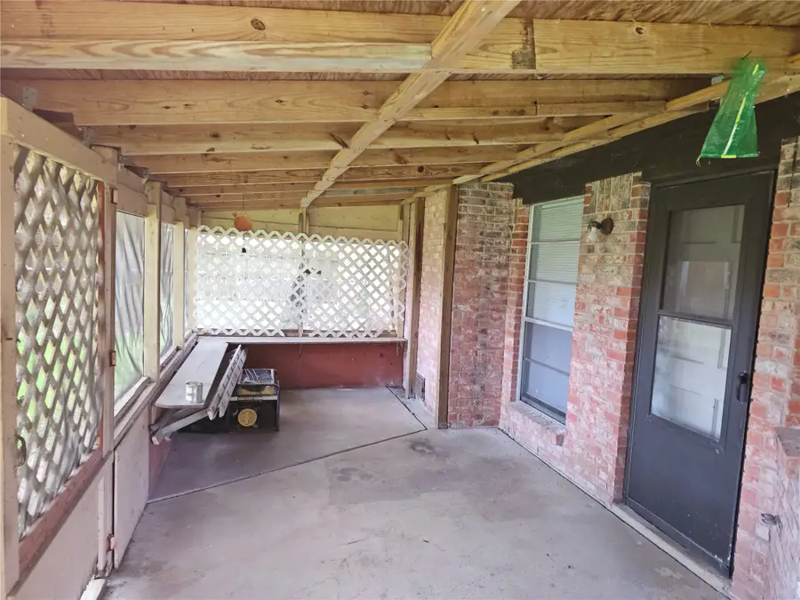 909 Lilac Street, La Marque, TX 77568 - #2