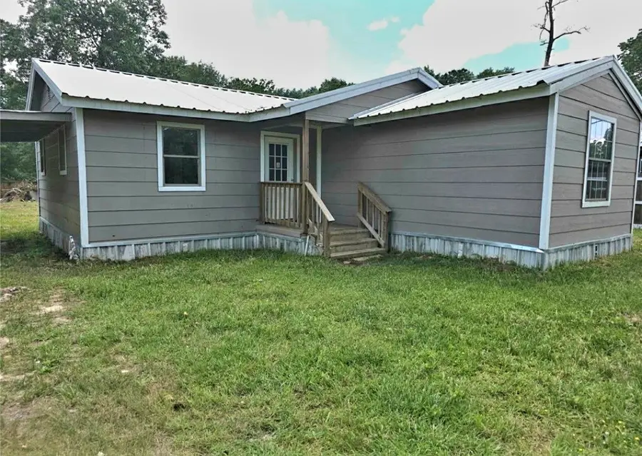 90 Oak Crest Drive, Shepherd, TX 77371 - Image #2