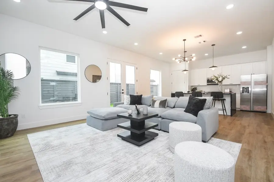 6541 Sealey Street, Houston, TX 77091 - #2