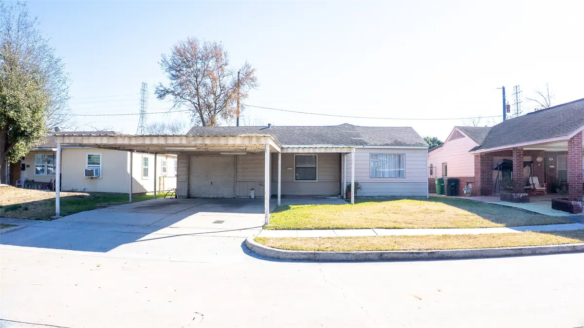 423 Exchange Street, Houston, TX 77020 - #1