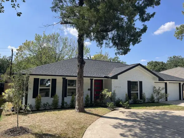 12122 Chimney Rock Road, Houston, TX 77035