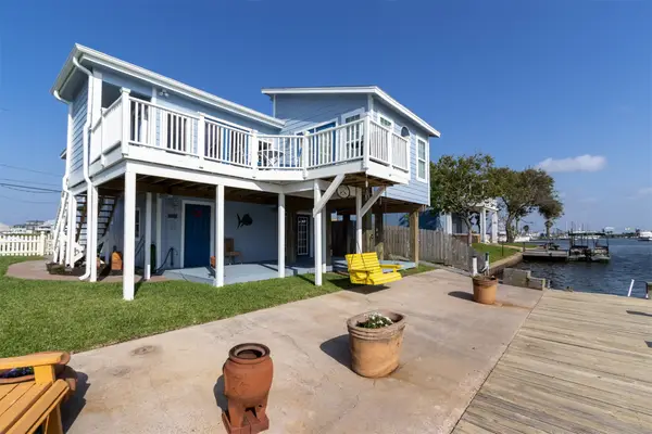 710 91st Street, Galveston, TX 77554