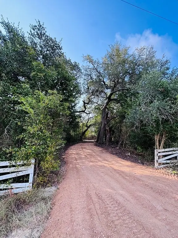 5318 Hwy 159, La Grange, TX 78945 - #3