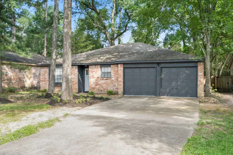 104 W White Willow Circle Circle, The Woodlands, TX 77381 - #2