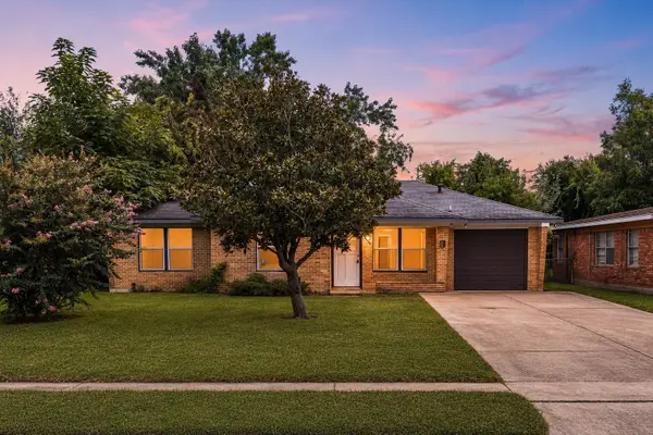 442 Glenburnie Drive, Houston, TX 77022