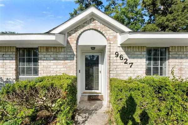 9627 N Glenwood Forest Drive Drive N, Houston, TX 77078