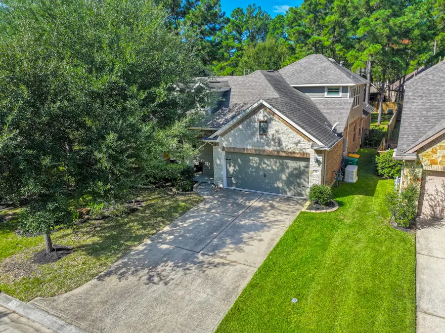 54 W Wolf Cabin Circle, Spring, TX 77389 - #2