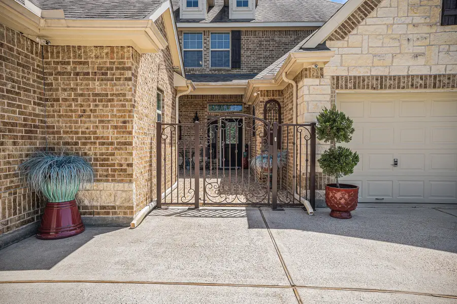2228 Flower Croft Lane, League City, TX 77573 - Image #3