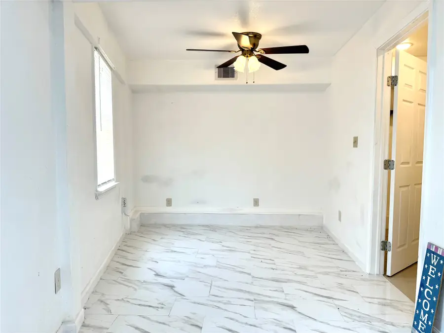 421 Sidney Street #1, Houston, TX 77003 - #3