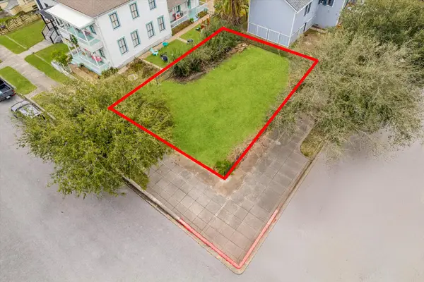 1627 Winnie Street, Galveston, TX 77550