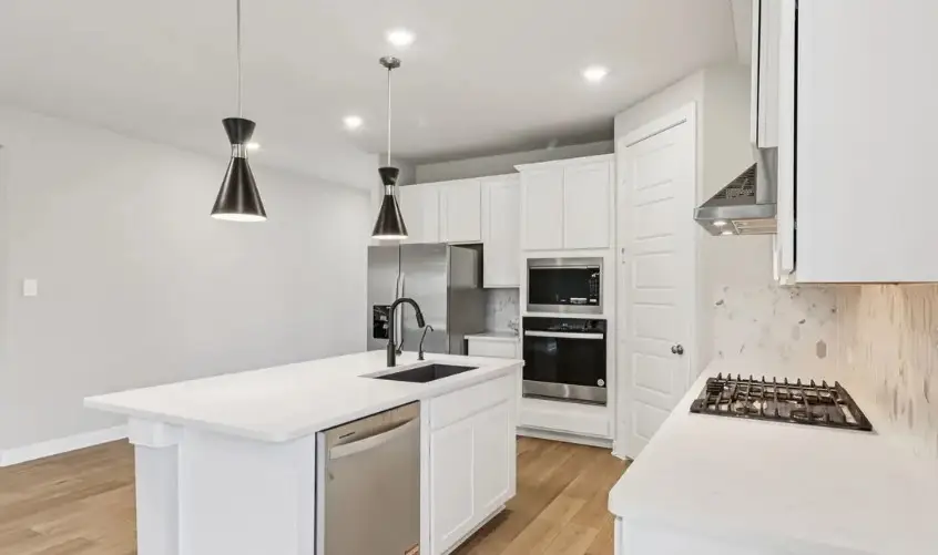 212 Raine Manor Court, Montgomery, TX 77316 - Image #2