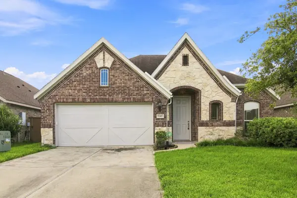 12417 Berberry Drive, Texas City, TX 77568