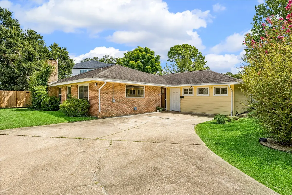 8739 Linkterrace Lane, Houston, TX 77025 - #1