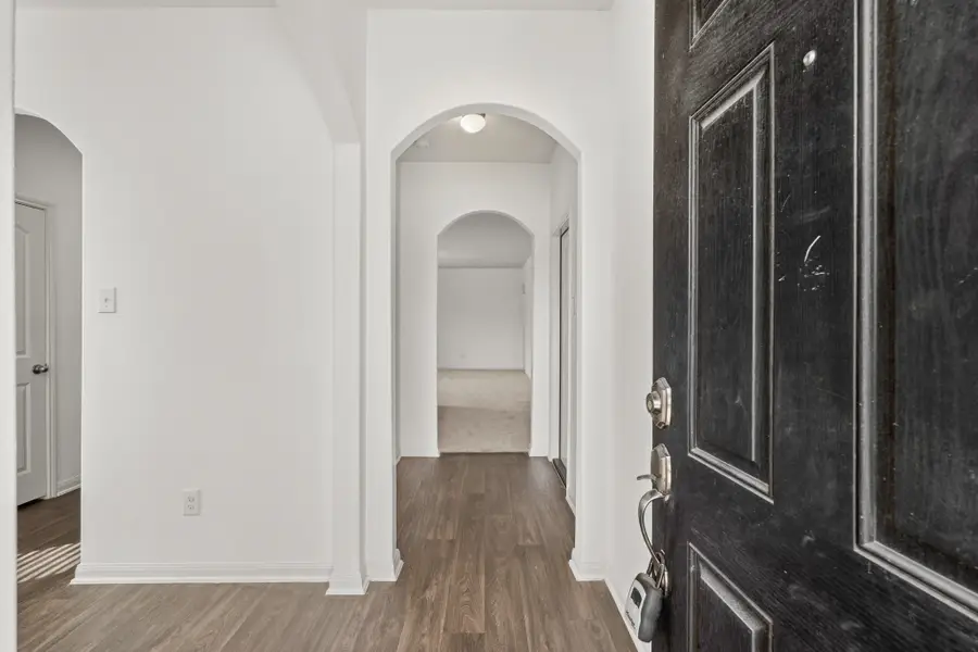 718 Crystal Lakes Drive, Brookshire, TX 77423 - Image #3