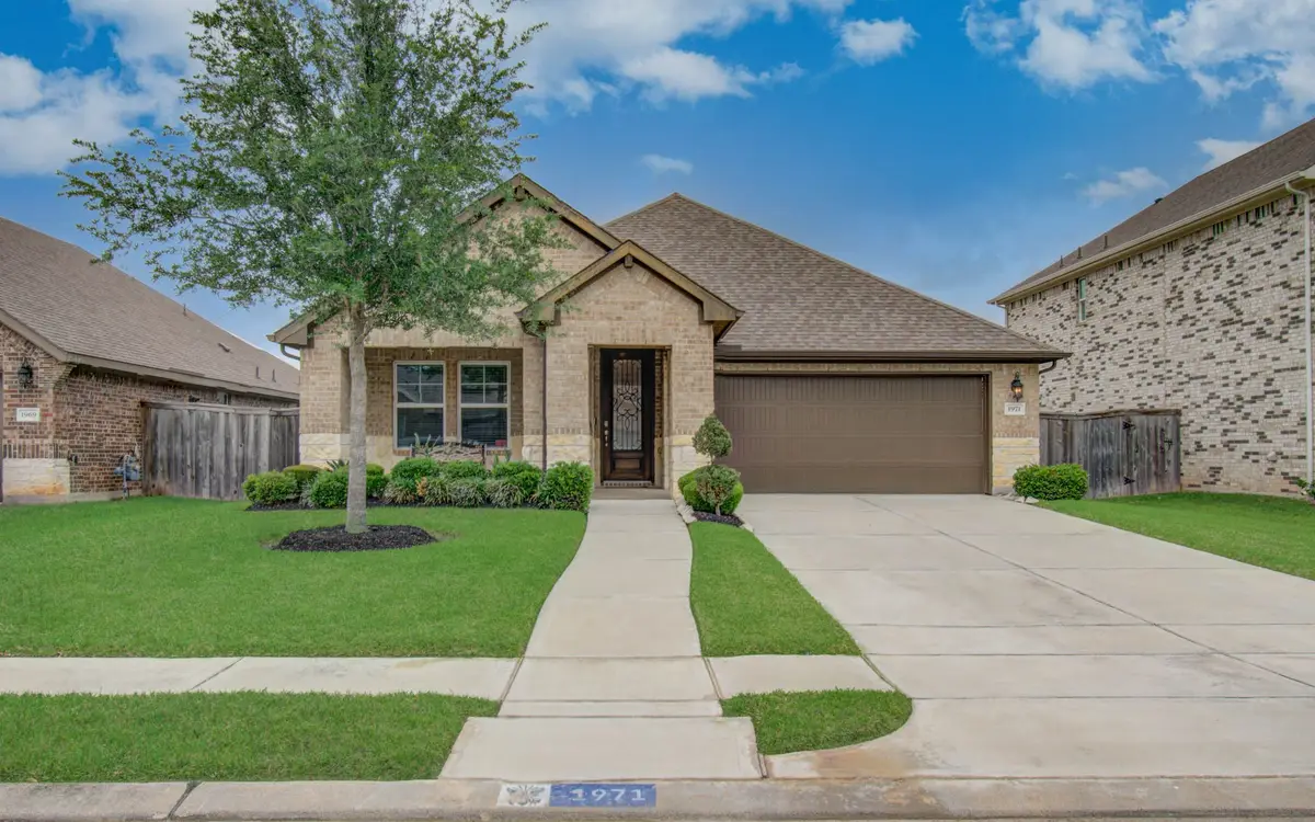 1971 Highland Meadows Drive, Pearland, TX 77089 - #1